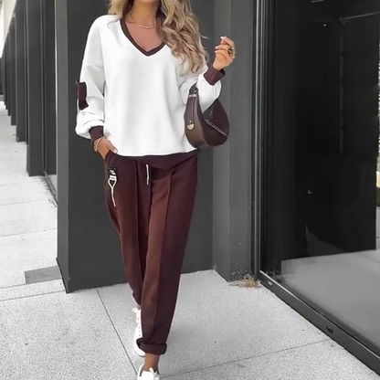 Set aus Kapuzenpullover und Jogginghose im Colorblock-Design