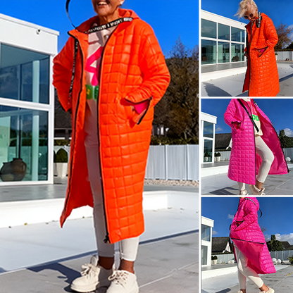 Eleganter, langer, gesteppter Daunenmantel mit Kapuze für Damen